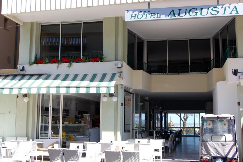 Hotel Augusta Gabicce Mare Exterior photo